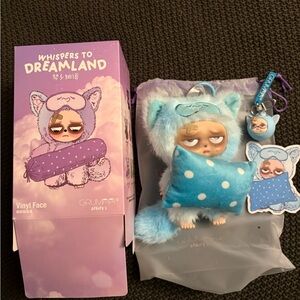 Grumpipi whispers to dreamland